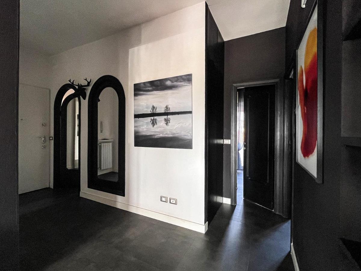 Mura Di Lucca Elegant Penthouse With Balcony Apartment Exterior photo